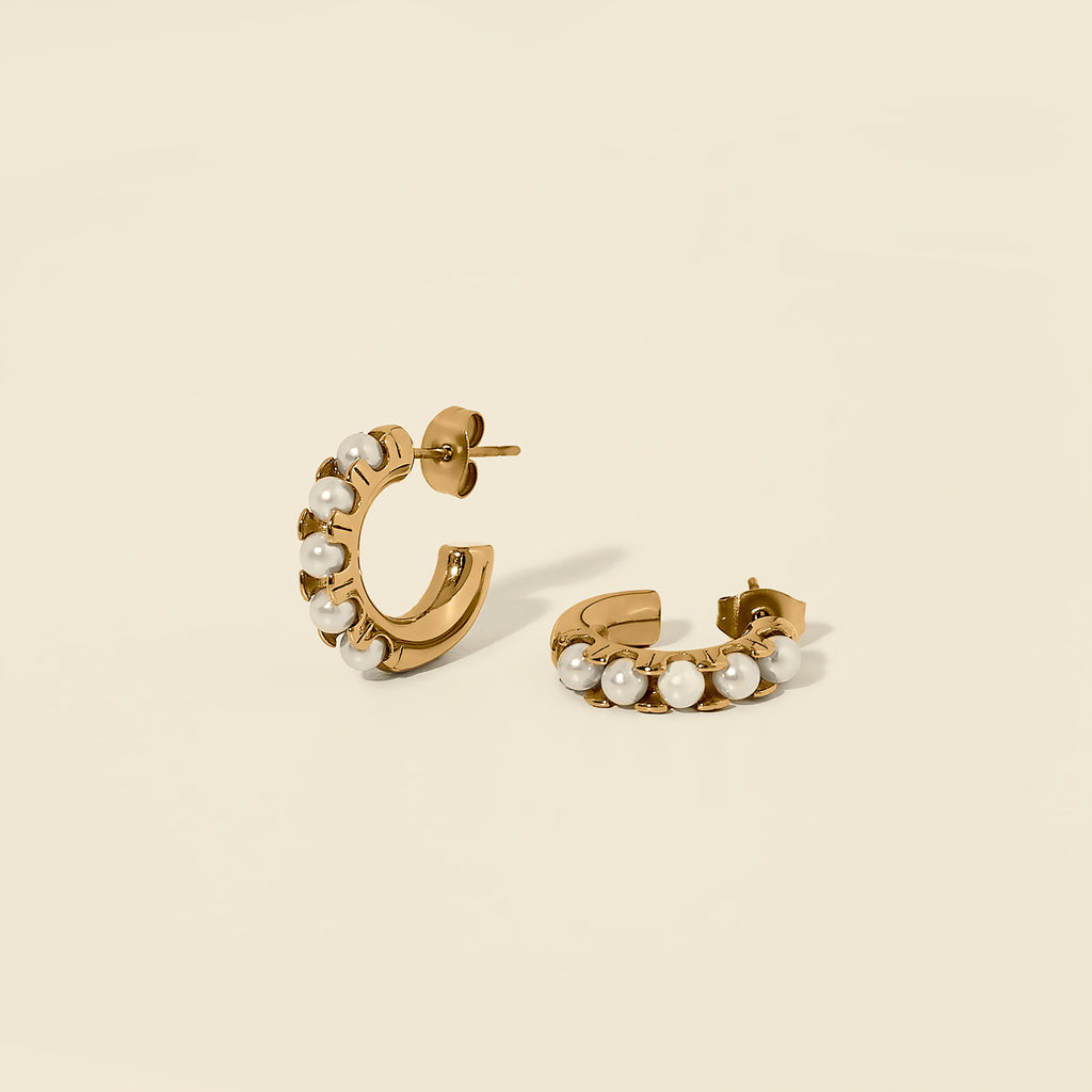 Soft Pearl Line Hoops