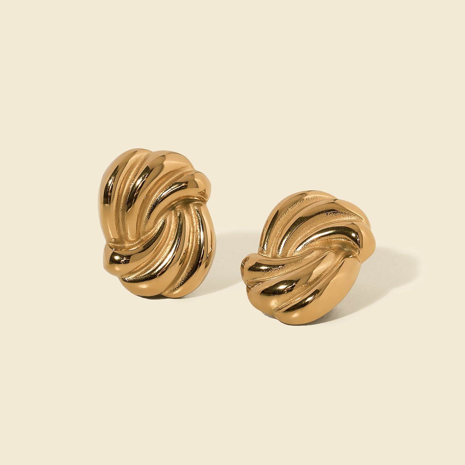 Vela Twist Studs