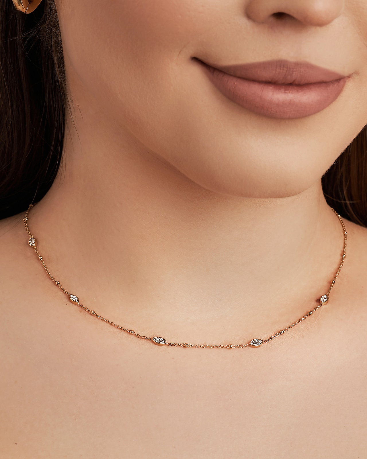 Glow Line Necklace