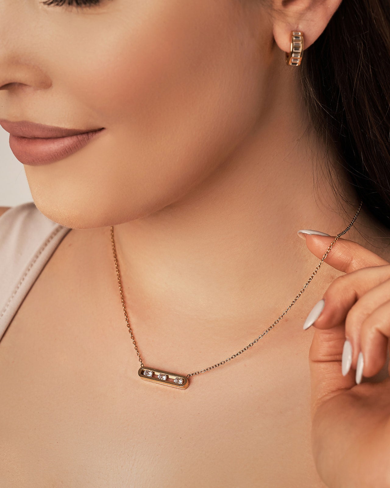 Soft Glow Necklace