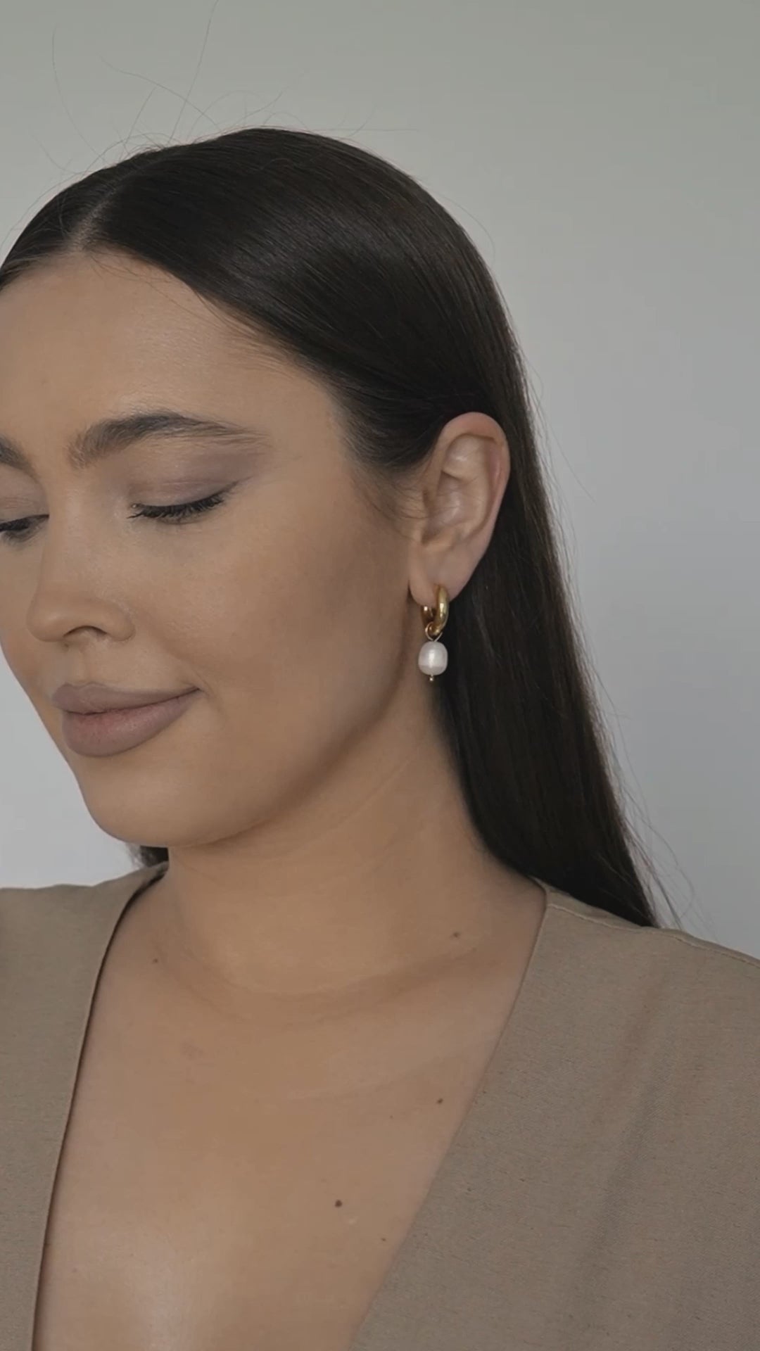 Soft Pearl Hoops